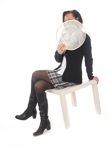 Mona Julie-Escort